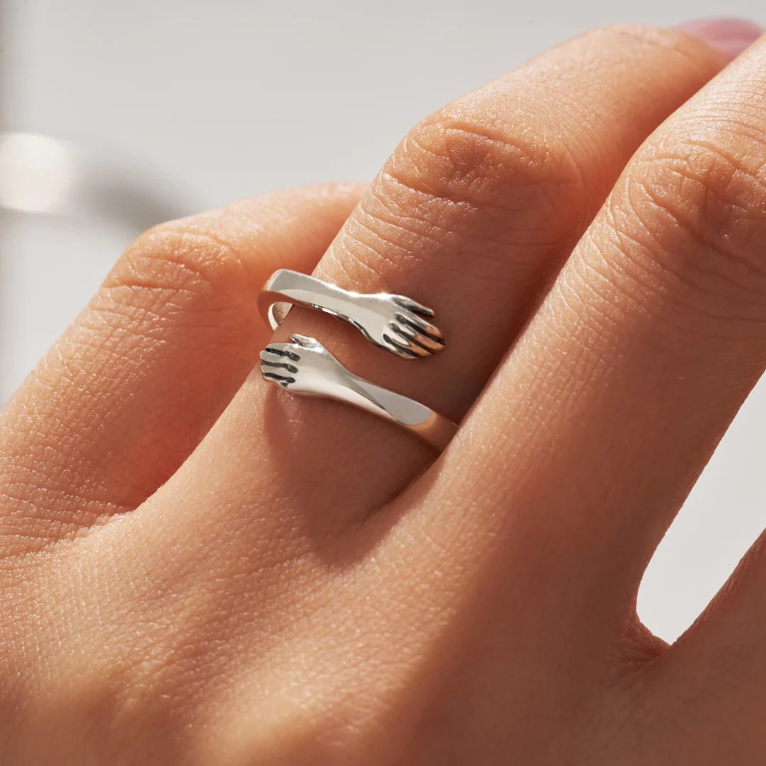 Hug Sterling SIlver Ring