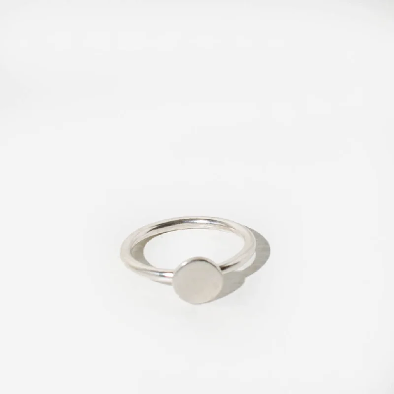 Minimal Dot Ring - Sterling