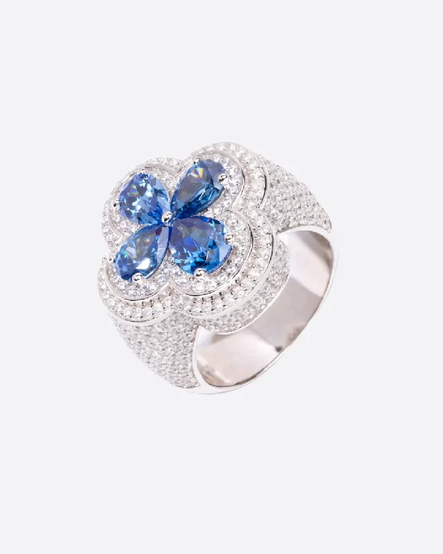 MOISSANITE BLUE LUCKY CLOVER RING. - WHITE GOLD