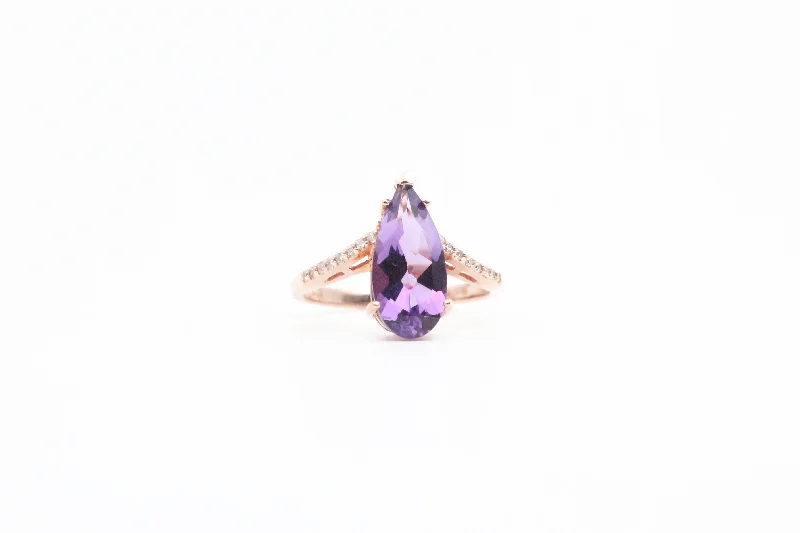 Rose Gold Pear Shaped Amethyst Ring