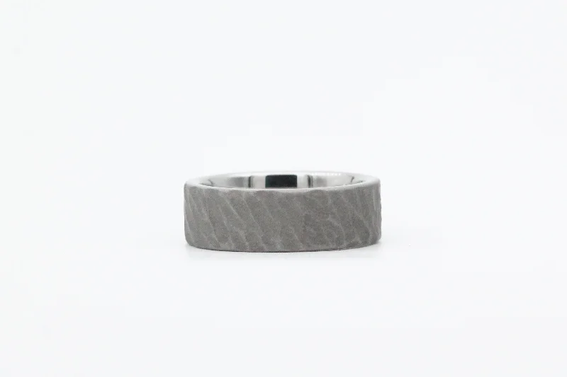 Serinium Flat Thor Sandblasted Band