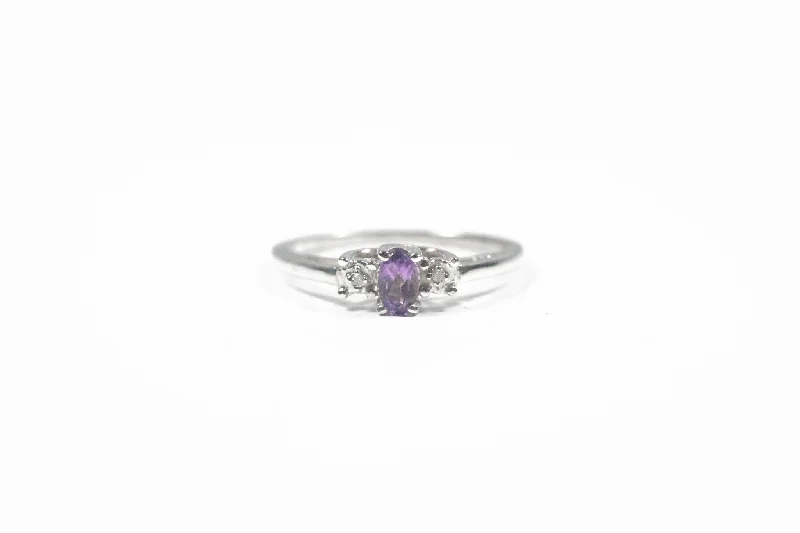 White Gold Amethyst Birthstone Ring with Diamonds