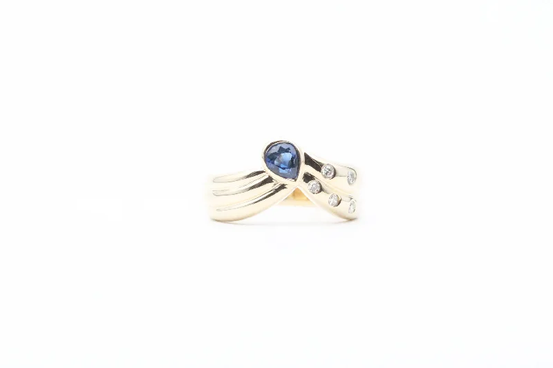 Yellow Gold Sapphire and Diamond Croissant Ring