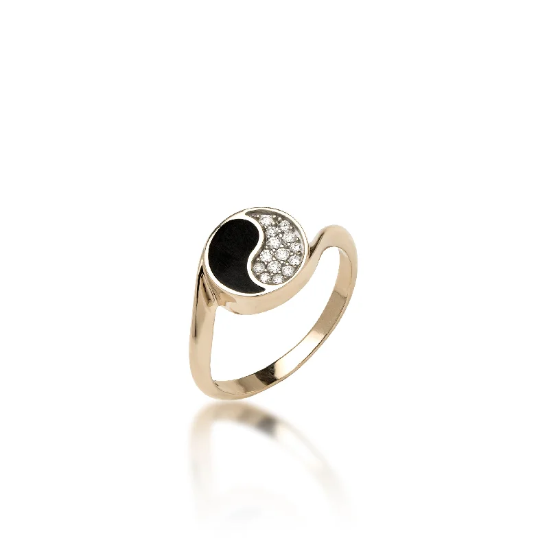 Yin Yang Black Coral Ring in Gold with Diamonds - 10mm