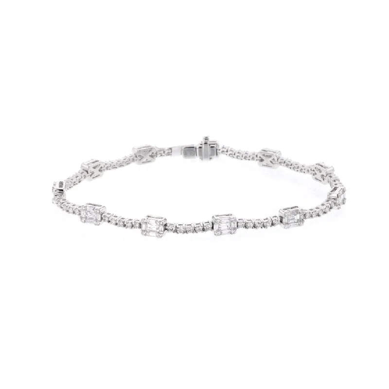 2.71 ctw Diamond Bracelet