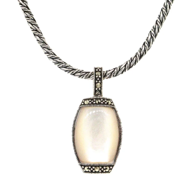 Handcrafted Beauty At Affordable Prices Sterling Silver with Mother of Pearl Drop Pendant Necklace