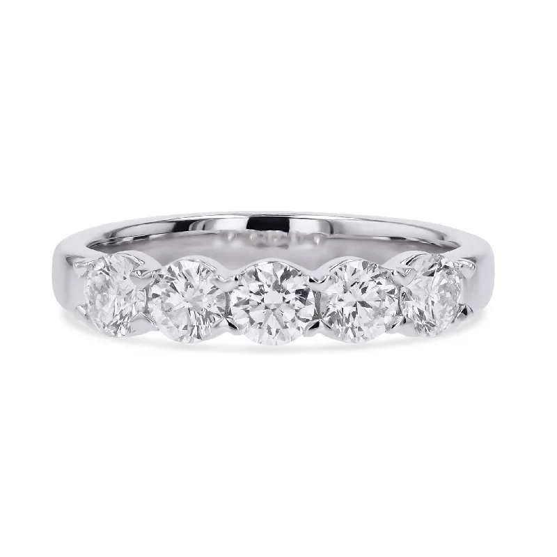 Make Your Outfit Shine With Discounted Jewelry White Gold Diamond Wedding Band